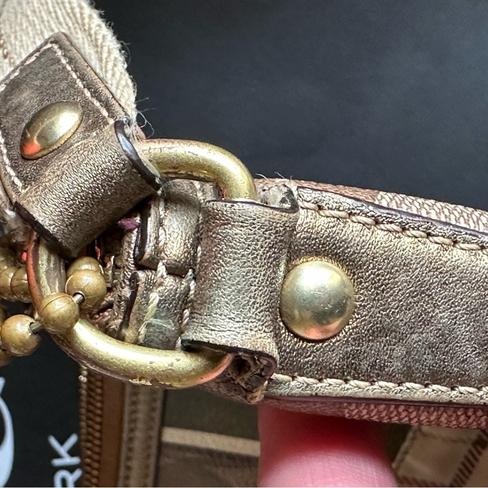 Coach Heritage Crossbody with Tattersall lining - Picture 13 of 16